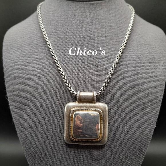 Chico's Silver Tone Pendant Necklace, Twisted Rope Chain, 20 1/2 Inches - Picture 1 of 10
